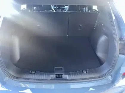 Photo 10 Ford Kuga 2.5 Duratec 180ch Hybrid FlexiFuel BlueCruise Edition Powershift