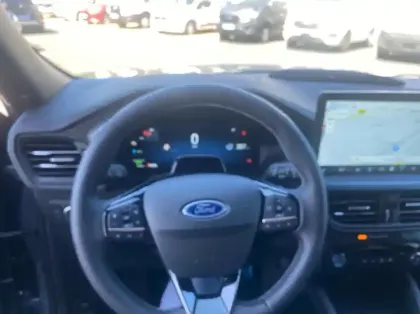 Photo 6 Ford Kuga 2.5 Duratec 180ch Hybrid FlexiFuel BlueCruise Edition Powershift