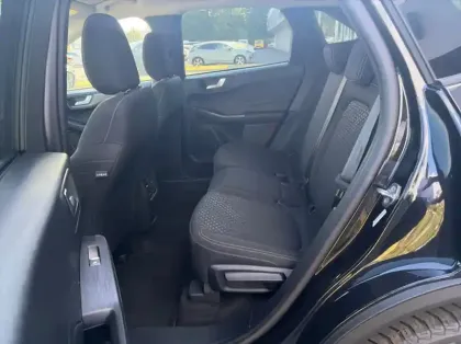 Photo 8 Ford Kuga 2.5 Duratec 180ch Hybrid FlexiFuel Titanium Business Powershift