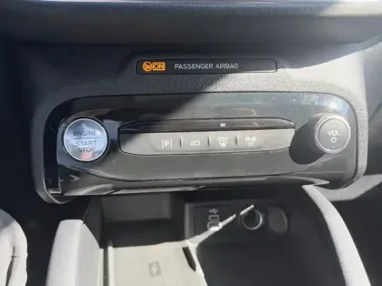 Photo 29 Ford Kuga 2.5 Duratec 180ch Hybrid FlexiFuel Titanium Business Powershift