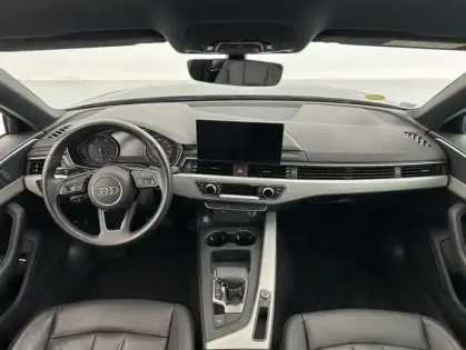 Photo 28 Audi A4 35 TDI 163 S tronic 7 Design 5p