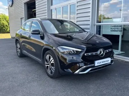 Photo 11 Mercedes GLA 180 136ch Progressive Line 7G-DCT