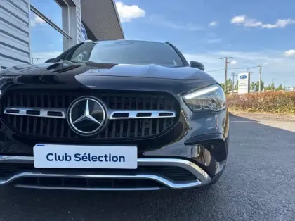 Photo 28 Mercedes GLA 180 136ch Progressive Line 7G-DCT