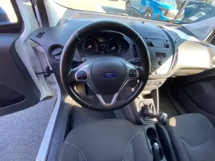 Photo 6 Ford Transit Courier Fourgonnette 1.5 TD 75ch Trend