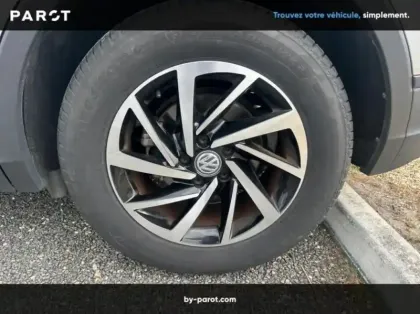 Photo 13 Volkswagen Tiguan 2.0 TDI 150ch Sound DSG7