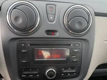 Photo 22 Dacia Lodgy 7 Places Silver Line dCi 110 E6