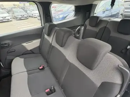 Photo 17 Dacia Lodgy 7 Places Silver Line dCi 110 E6