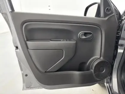 Photo 10 Renault Twingo E-Tech Electric Authentic Achat Intégral