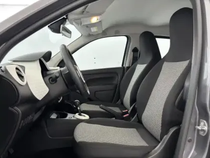 Photo 8 Renault Twingo E-Tech Electric Authentic Achat Intégral