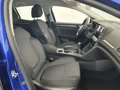 Photo 13 Renault Megane Blue dCi 115 Evolution 5p