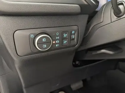 Photo 19 Ford Kuga 2.5 Duratec 180ch Hybrid FlexiFuel Titanium Business Powershift