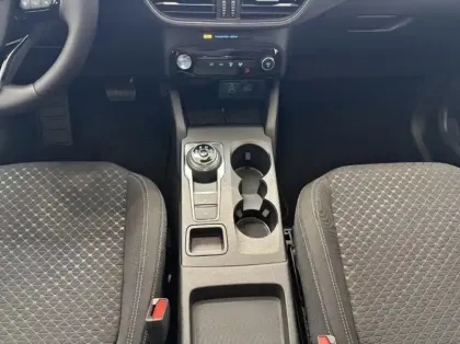 Photo 7 Ford Kuga 2.5 Duratec 180ch Hybrid FlexiFuel Titanium Business Powershift