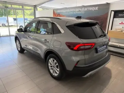 Photo 12 Ford Kuga 2.5 Duratec 180ch Hybrid FlexiFuel Titanium Business Powershift