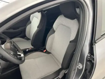 Photo 8 Renault Clio E-Tech full hybrid 145 ch GSR2 Evolution 5p