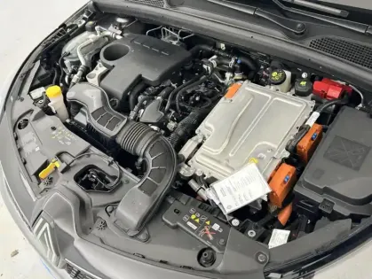 Photo 25 Renault Clio E-Tech full hybrid 145 ch GSR2 Evolution 5p