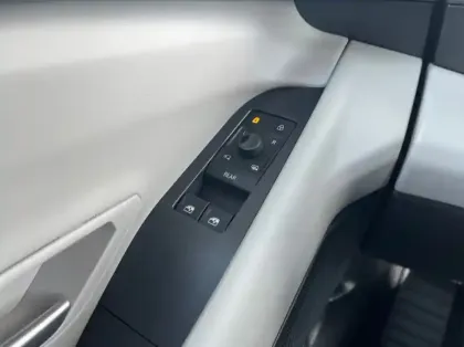 Photo 5 Ford Explorer 286ch Extended Range 79kWh Pack Premium RWD