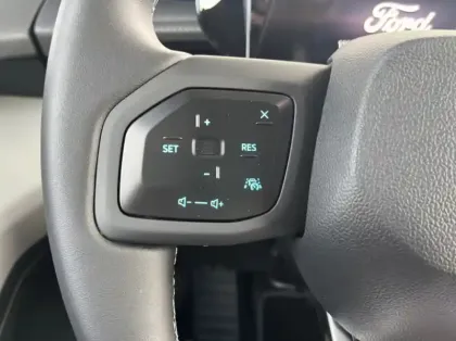 Photo 16 Ford Explorer 286ch Extended Range 79kWh Pack Premium RWD
