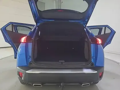 Photo 5 Peugeot 2008  PureTech 130 S&S BVM6