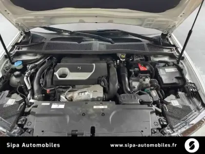 Photo 11 DS DS 4  Hybride E-Tense 225 EAT8