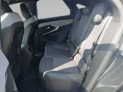 Photo 11 Peugeot 3008  Electrique 210 ch 73 kWh