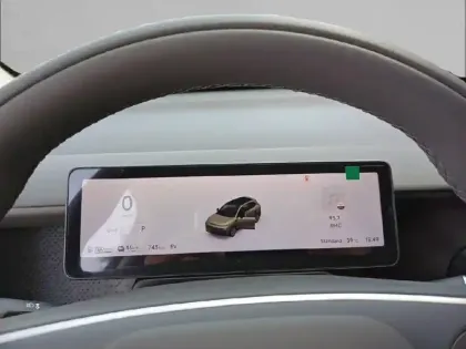 Photo 7 Leapmotor B10  REEV 18.8 kWh - 160 kW