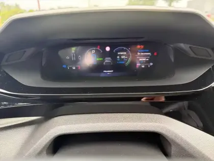 Photo 9 Peugeot 408  PHEV 180 e-EAT8