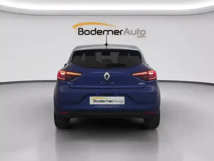 Photo 18 Renault Clio  E-Tech full hybrid 145