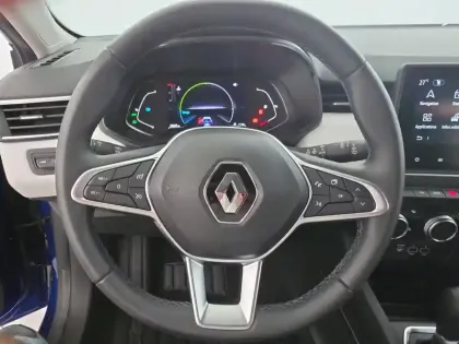 Photo 33 Renault Clio  E-Tech full hybrid 145