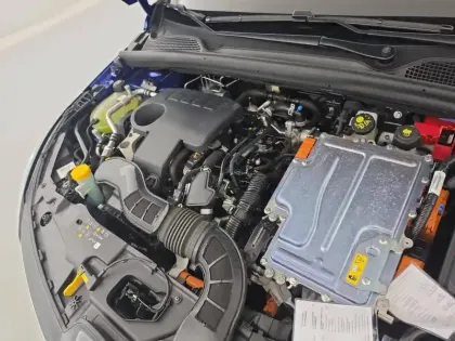 Photo 24 Renault Clio  E-Tech full hybrid 145