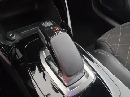 Photo 36 Peugeot 208  Electrique 50 kWh 136ch