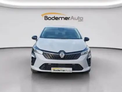 Photo 7 Renault Clio  E-Tech full hybrid 145 ch GSR2