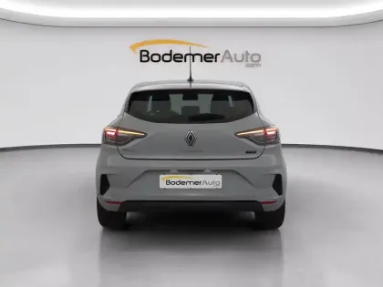 Photo 18 Renault Clio  E-Tech full hybrid 145 ch GSR2