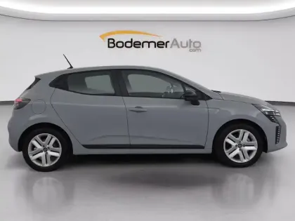 Photo 20 Renault Clio  E-Tech full hybrid 145 ch GSR2