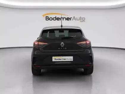 Photo 18 Renault Clio  E-Tech full hybrid 145 ch GSR2