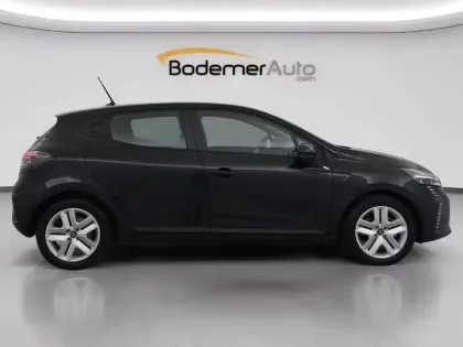Photo 20 Renault Clio  E-Tech full hybrid 145 ch GSR2