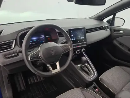 Photo 18 Renault Clio  E-Tech full hybrid 145 ch GSR2