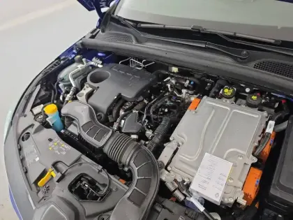 Photo 36 Renault Clio  E-Tech full hybrid 145 ch GSR2