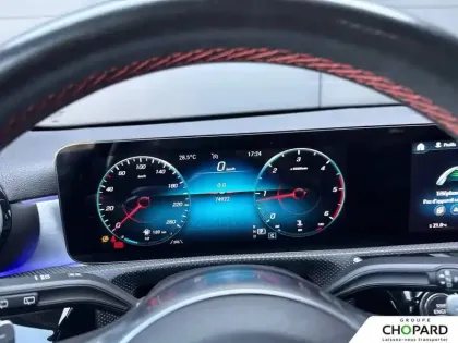 Photo 16 Mercedes Classe A  180 d 8G-DCT