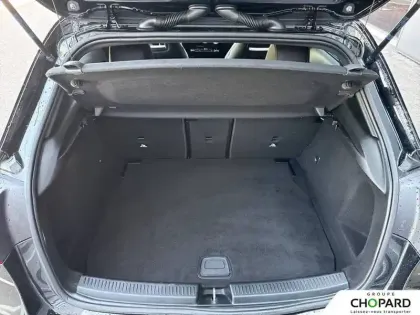 Photo 7 Mercedes Classe A  180 d 8G-DCT