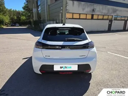 Photo 33 Peugeot 208  Hybrid 100 e-DCS6