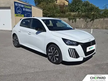Photo 32 Peugeot 208  Hybrid 100 e-DCS6