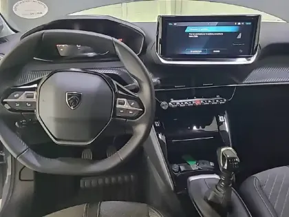 Photo 7 Peugeot 208  PureTech 100 S&S BVM6