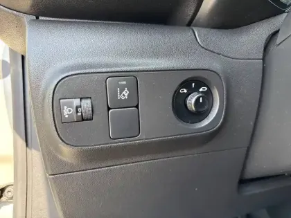Photo 14 Citroën C3  PureTech 83 S&S BVM5