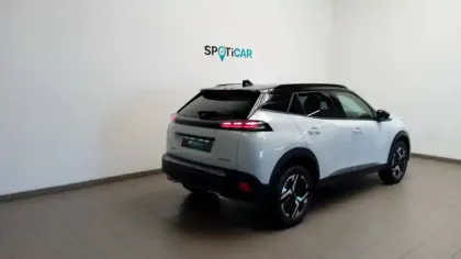 Photo 6 Peugeot 2008  Hybrid 145 e-DCS6