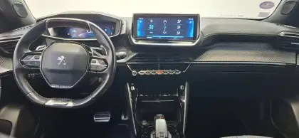 Photo 13 Peugeot 2008  PureTech 130 S&S EAT8