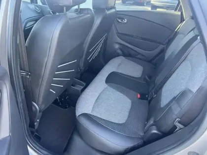 Photo 21 Renault Captur  TCe 150 Energy