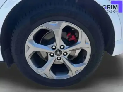Photo 15 Ford Kuga  2.5 Duratec 180 ch FlexiFuel FHEV E85 Powershift