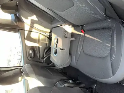 Photo 39 Jeep Renegade  1.6 l MultiJet 120 ch BVR6