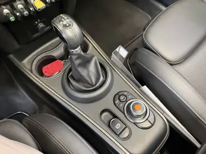 Photo 26 Mini Mini Countryman 125 - 95 ch ALL4 BVA6