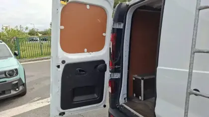 Photo 33 Renault Trafic  FGN L1H1 2800 KG BLUE DCI 130